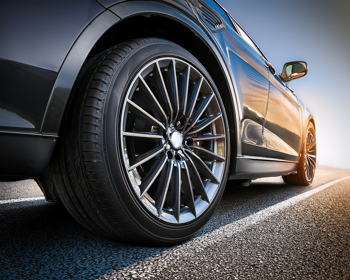 Tyre-Replacement-And-Fit-The-Spray-Works-Lincoln